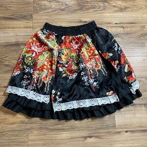 Women’s Flare Floral Skirt with Lace